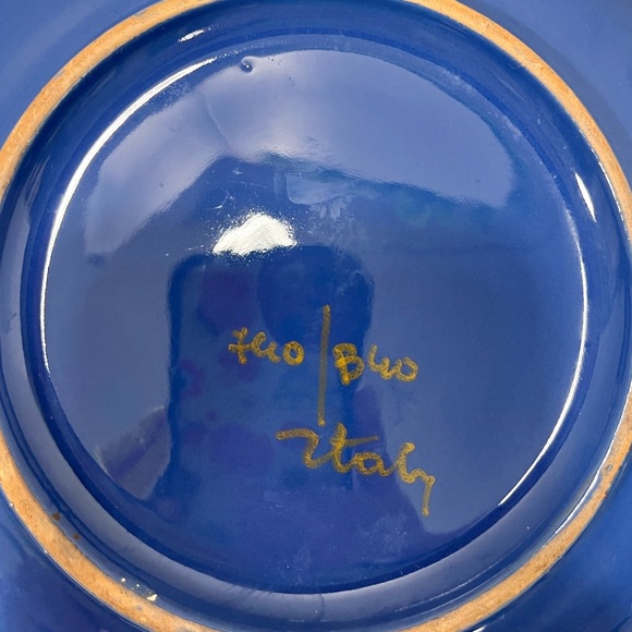 VINTAGE CERAMIC POTTERY BOWL w/HAND-PAINTED FLOWERS-SIGNATURE FROM ITALY - Picture 6 of 12